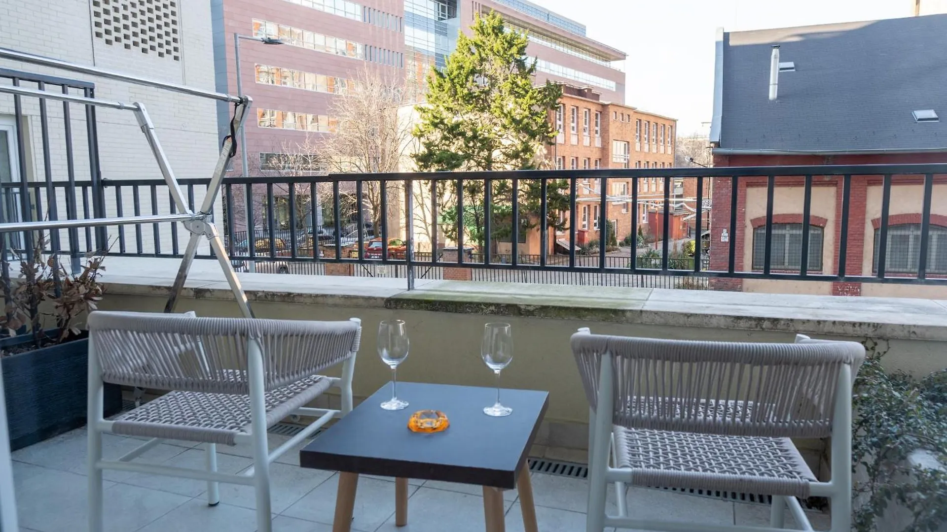 Apartamento Downtown 2 Bedrooms Nearby Duna River Balcony-Garage 10 Euro Per Day Budapeste